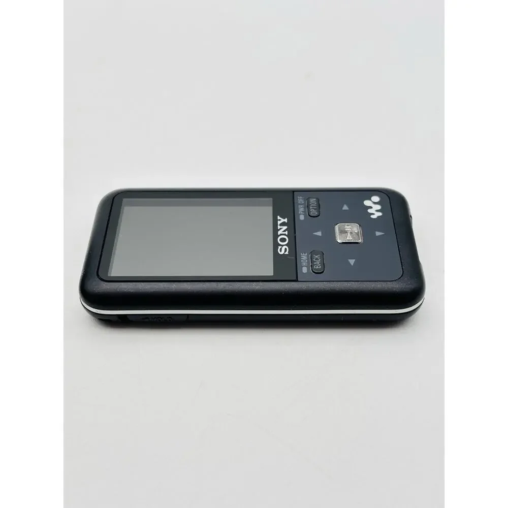 Sony Walkman NWZ-S618F Music Media Player Portable MP3 Black 732 Songs Works